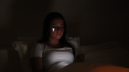 How Blue Light Affects Your Circadian Rhythm and Sleep
